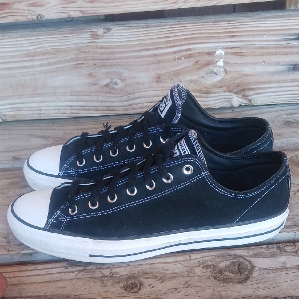 Converse Cons Black and White Canvas Sneakers - Picture 2 of 16